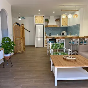 https://apartamento-la-carihuela-torremolinos-29620.hotelsinnerja.org